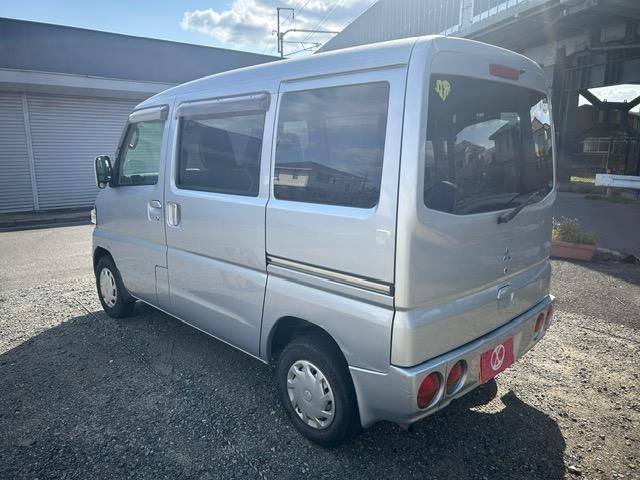 ミニキャブバン CPニールダウン /AT車/ETC/スローパー/車いす仕様/ニールダウン式/介護車両/タイミングベルト交換済み/ドラレコ/福祉車両/車高自動昇降機能付き/8ナンバー登録/パワステ/パワーウインドウ/エアバッグ(4枚目)