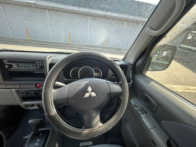 ミニキャブバン CPニールダウン /AT車/ETC/スローパー/車いす仕様/ニールダウン式/介護車両/タイミングベルト交換済み/ドラレコ/福祉車両/車高自動昇降機能付き/8ナンバー登録/パワステ/パワーウインドウ/エアバッグ(18枚目)