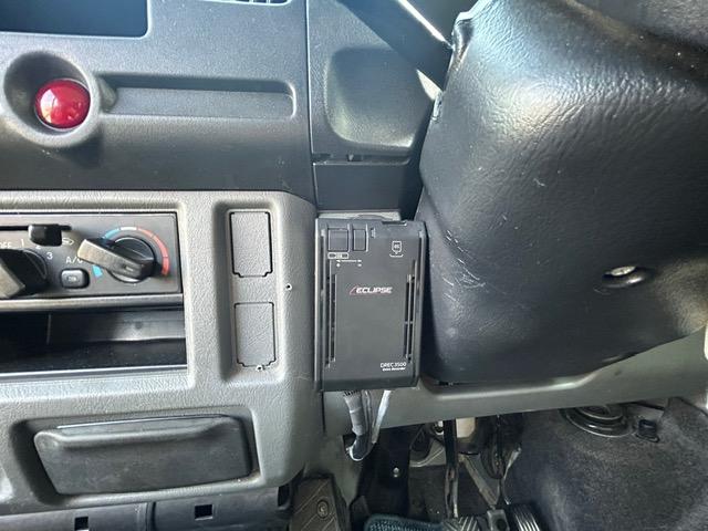 ミニキャブバン CPニールダウン /AT車/ETC/スローパー/車いす仕様/ニールダウン式/介護車両/タイミングベルト交換済み/ドラレコ/福祉車両/車高自動昇降機能付き/8ナンバー登録/パワステ/パワーウインドウ/エアバッグ(24枚目)