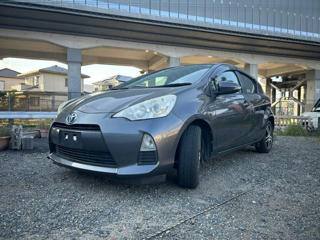 アクア S /ISOFIX/ABS/オートライト/EVモード/エコモード/ETC/社外アルミ/プッシュスタート/ワンセグ/オートエアコン/ CVT/パワーウインドウ/UVカットガラス/プライバシーガラス(2枚目)