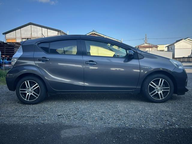 アクア S /ISOFIX/ABS/オートライト/EVモード/エコモード/ETC/社外アルミ/プッシュスタート/ワンセグ/オートエアコン/ CVT/パワーウインドウ/UVカットガラス/プライバシーガラス(7枚目)