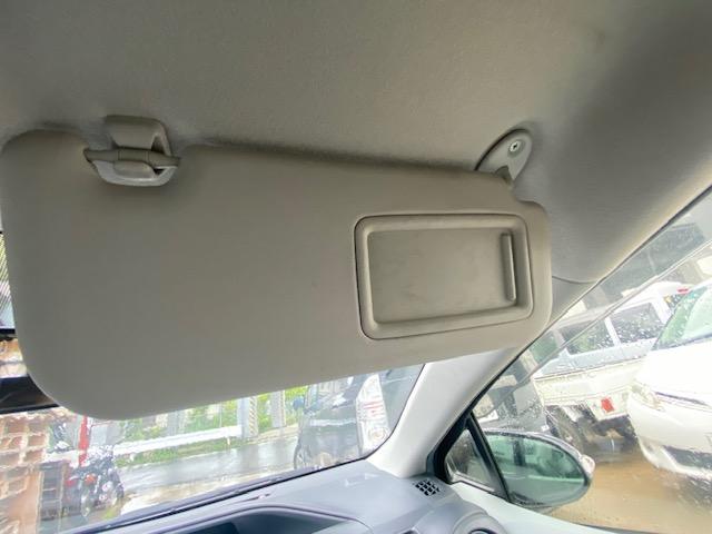 アクア S /ISOFIX/ABS/オートライト/EVモード/エコモード/ETC/社外アルミ/プッシュスタート/ワンセグ/オートエアコン/ CVT/パワーウインドウ/UVカットガラス/プライバシーガラス(32枚目)