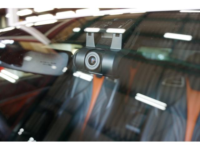 ベースグレード 本革 マークレビンソン TV クリアランスソナー シートヒータ バックカメラ 禁煙車 LEDヘッドライト クルーズコントロール(42枚目)