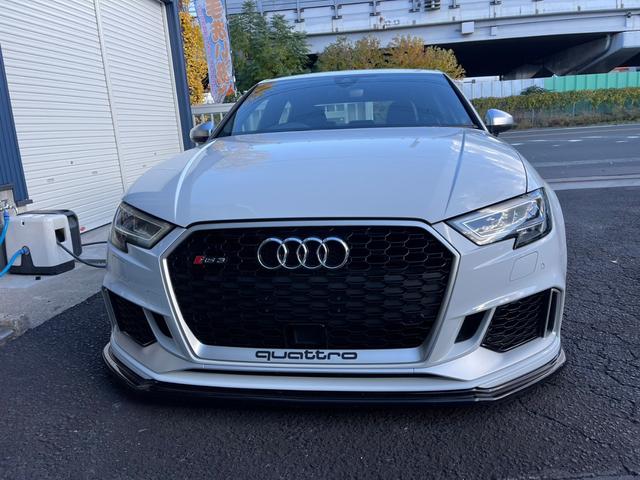 アウディ ＲＳ３