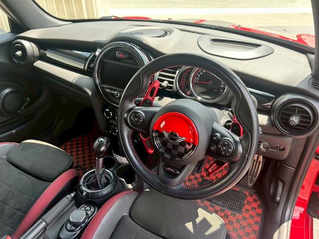 ＭＩＮＩ ジョンクーパーワークス（12枚目）