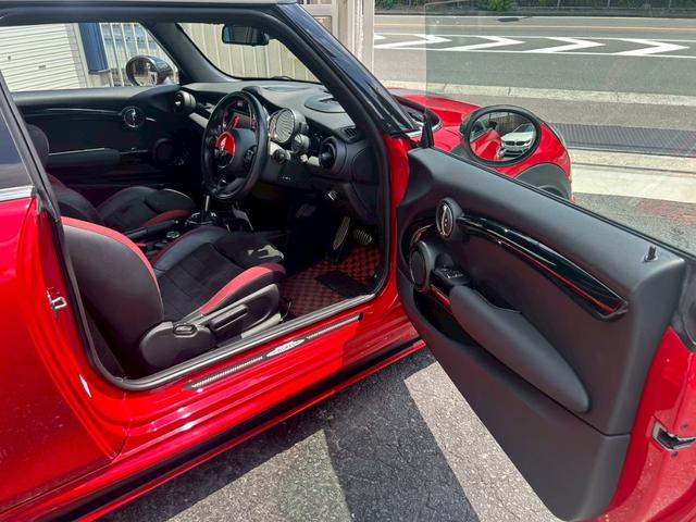 ＭＩＮＩ ジョンクーパーワークス（14枚目）