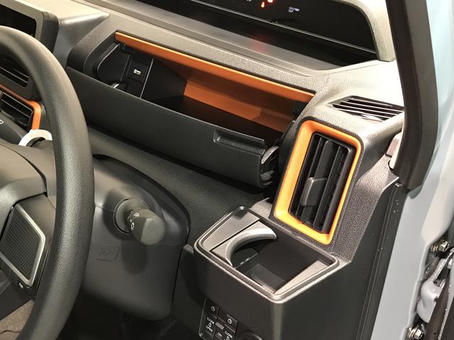 タント ファンクロス　キーフリーシステム　ＬＥＤフォグランプ　ＬＥＤヘッドライト　両側電動スライドドア　運転席助手席シートヒーター　運転席シートリフター　コーナーセンサー（19枚目）