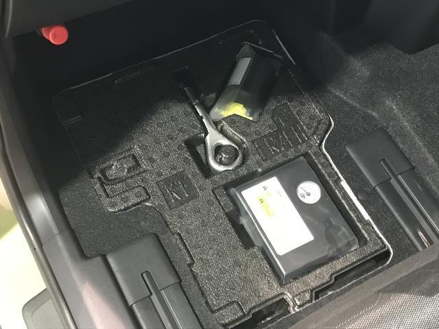 ファンクロス　キーフリーシステム　ＬＥＤヘッドライト　ＬＥＤフォグランプ　スマートアシスト　コーナーセンサー　運転席助手席シートヒーター　両側電動スライドドア(30枚目)