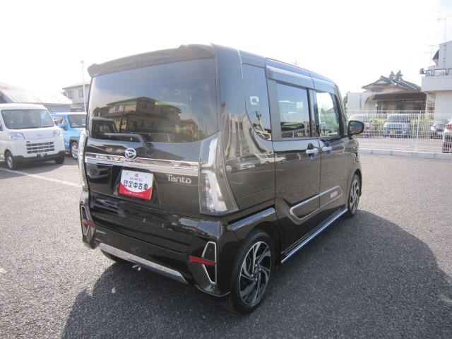 タント カスタムＲＳスタイルセレクション　ナビゲーションシステム　バックカメラ　全周囲カメラ　ドライブレコーダー　ＥＴＣ車載器　ＬＥＤライト　オートライト　両側電動パワースライドドア　クルーズコントロール　運転席助手席シートヒーター（11枚目）