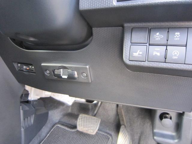 タント カスタムＲＳスタイルセレクション　ナビゲーションシステム　バックカメラ　全周囲カメラ　ドライブレコーダー　ＥＴＣ車載器　ＬＥＤライト　オートライト　両側電動パワースライドドア　クルーズコントロール　運転席助手席シートヒーター（18枚目）