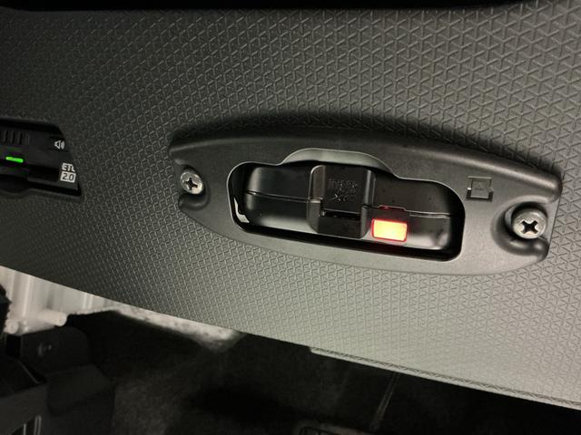 タント カスタムＲＳ　両側パワスライドドア　レーンキープ　ＩＳＴＯＰ　　オートミラー　ＥＴＣ付き　メモリーナビゲーション　運転席シートヒーター　ナビＴＶ　オートＬＥＤ　ターボエンジン　ドライブレコーダー（41枚目）