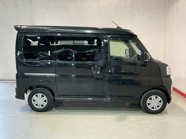 アトレー ＲＳ　車線逸脱警告　メンテナンスノート　セキュリティアラーム　ターボモデル　ブレーキサポート　キーレススタート　エアバック　アイドルストップ　４ＷＤ　ドライブレコーダー　ＬＥＤライト　衝突安全ボディ　ＥＴＣ（8枚目）