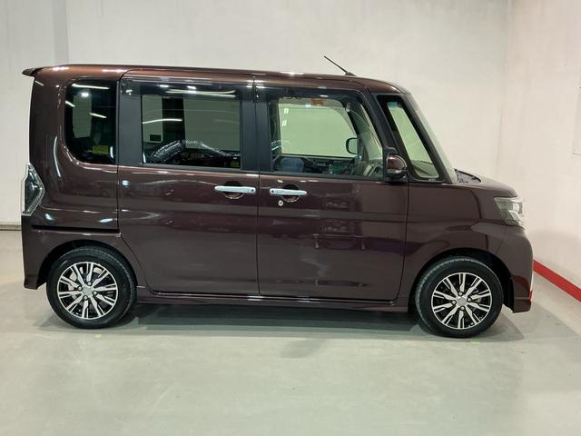 タント Ｘ　アイドリングストップ車　ブレーキサポート　電動ミラー　ナビＴＶ　スマートキーシステム　ＬＥＤライト　キーレスキー　Ｂカメラ　車線逸脱警報　メモリナビ　オートハイビーム　ワンオーナー　盗難警報装置（9枚目）