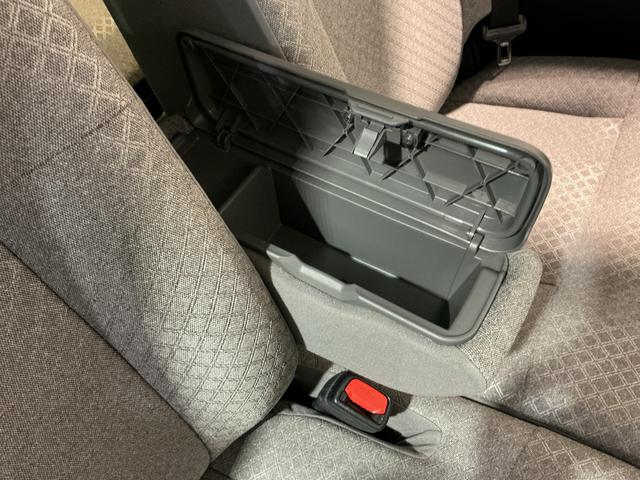 タント Ｘ　アイドリングストップ　ブレーキサポート　電動ミラー　ＴＶ　スマートキーシステム　ＬＥＤライト　キーレスキー　車線逸脱警報　オートハイビーム　片側電動両側スライドドア　タバコ臭（28枚目）