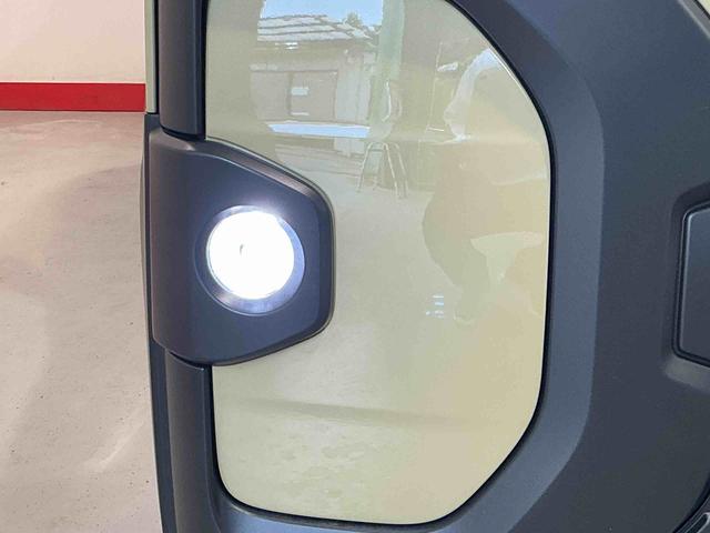 タント ファンクロス　パーキングセンサー　衝突軽減システム　両側オートドア　シートヒータ　ワンオーナー　オートＬＥＤ　レーンキープアシスト　ＴＶ　Ｂカメラ　ＬＥＤヘットライト　キーレスエントリー　スマートキ－　オートライト（8枚目）