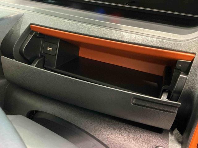 タント ファンクロス　パーキングセンサー　衝突軽減システム　両側オートドア　シートヒータ　オートＬＥＤ　レーンキープアシスト　ＴＶ　Ｂカメラ　ＬＥＤヘットライト　キーレスエントリー　スマートキ－　オートライト（19枚目）