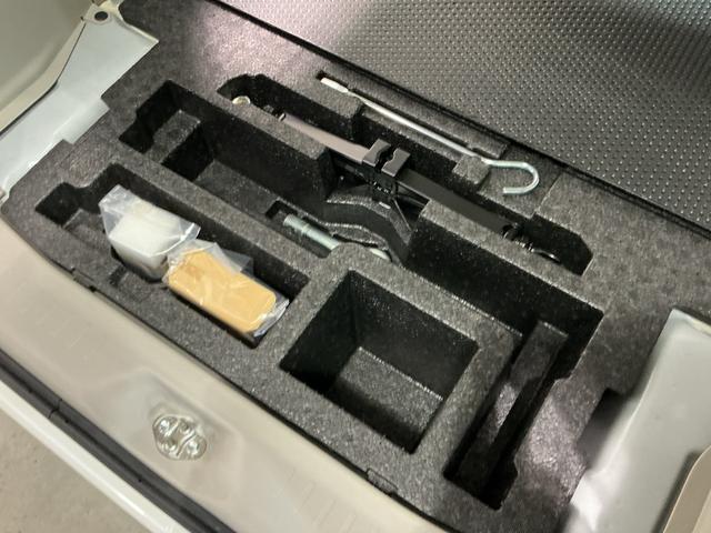 タント ＸリミテッドＳＡＩＩＩ　全車１年走行距離無制限まごころ保証付き！　ナビゲーションシステム　パノラマモニター　スマートアシスト３　シートヒーター　両側電動スライドドア（18枚目）