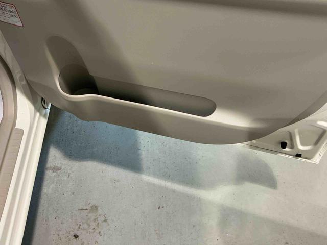 タント Ｘターボ　ＳＡ　ナビＴＶ　ターボ車　ＥＴＣ付き　電動格納ミラー　ベンチシート　エコアイドル　盗難防止システム　衝突安全ボディ　キーフリー　オートライ　スマートキー・プッシュスタート（19枚目）