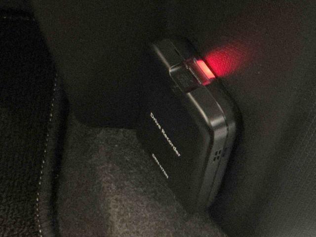 タント Ｘ　ドライブレコーダ　アイドリングストップ　ブレーキサポート　電動ミラー　ナビＴＶ　スマートキーシステム　ＥＴＣ車載器　ＬＥＤライト　キーレスキー　Ｂカメラ　車線逸脱警報　メモリナビ　雹害（38枚目）