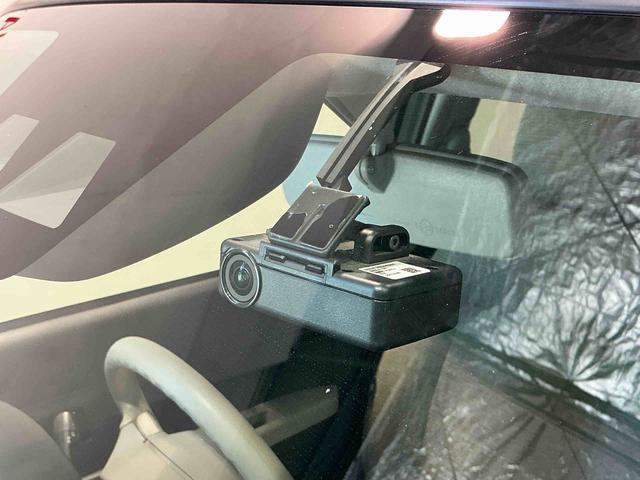 ミラトコット Ｘ　ＳＡＩＩＩ　ハイビームアシスト　エコアイドル　イモビライザー　オートライト　スマートキー　横滑り防止システム　ナビＴＶ　メモリーナビ　キーフリーシステム　ＬＥＤ　ワンオーナー　記録簿　エアバック　ＡＢＳ　クリソナ（9枚目）