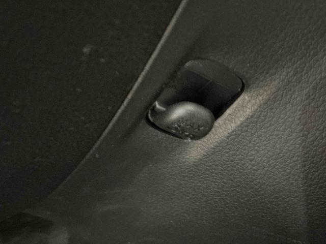 ミラトコット Ｘ　ＳＡＩＩＩ　ハイビームアシスト　エコアイドル　イモビライザー　オートライト　スマートキー　横滑り防止システム　ナビＴＶ　メモリーナビ　キーフリーシステム　ＬＥＤ　ワンオーナー　記録簿　エアバック　ＡＢＳ　クリソナ（16枚目）