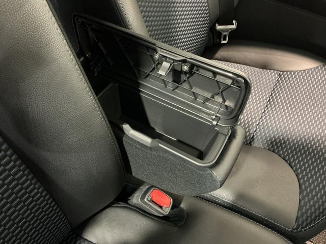 タント カスタムＲＳ　両側パワスライドドア　レーンキープ　ＩＳＴＯＰ　クリソナ　オートミラー　メモリーナビゲーション　運転席シートヒーター　ナビＴＶ　オートＬＥＤ　ターボエンジン　ＬＥＤライト　オートライト（30枚目）