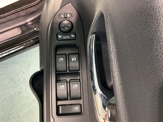 タント カスタムＲＳ　両側パワスライドドア　レーンキープ　ＩＳＴＯＰ　クリソナ　オートミラー　メモリーナビゲーション　運転席シートヒーター　ナビＴＶ　オートＬＥＤ　ターボエンジン　ＬＥＤライト　オートライト（35枚目）