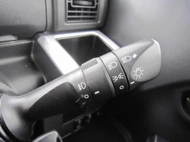 ハイゼットキャディー Dデラックス SAIII 全車1年走行距離無制限まごころ保証付き! スマートアシストIII ナビゲーションシステム バックカメラ キーレスキー LEDフォグランプ 社外アルミホイール コーナーポール 2シーター貨物(28枚目)