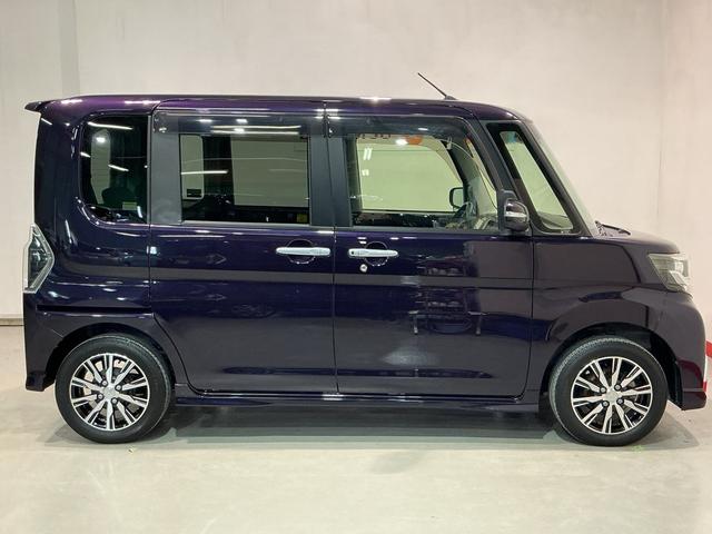 タント カスタムＸ　トップエディションＳＡＩＩＩ　オートミラー　誤発進抑制　運転席側シートヒーター　バックカメラ　クリアランスソナー　ｉ－ｓｔｏｐ　ナビＴＶ　片側電動ドア　キーフリーシステム　ＬＥＤライト　オートハイビーム　エアバッグ　ＡＢＳ（10枚目）