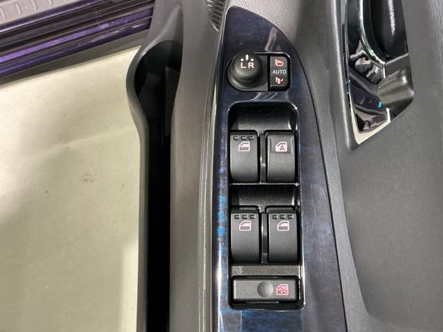 タント カスタムＸ　トップエディションＳＡＩＩＩ　オートミラー　誤発進抑制　運転席側シートヒーター　バックカメラ　クリアランスソナー　ｉ－ｓｔｏｐ　ナビＴＶ　片側電動ドア　キーフリーシステム　ＬＥＤライト　オートハイビーム　エアバッグ　ＡＢＳ（36枚目）