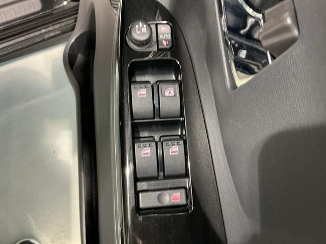 タント カスタムＸ　ｉ－ｓｔｏｐ　電動格納式ドアミラー　メモリーナビゲーション　盗難防止　助手席エアバッグ　ＥＴＣ車載器　片側電動スライドドア　キーフリー　ＬＥＤ　バックモニター　横滑り防止装置　社外アルミホイール（34枚目）