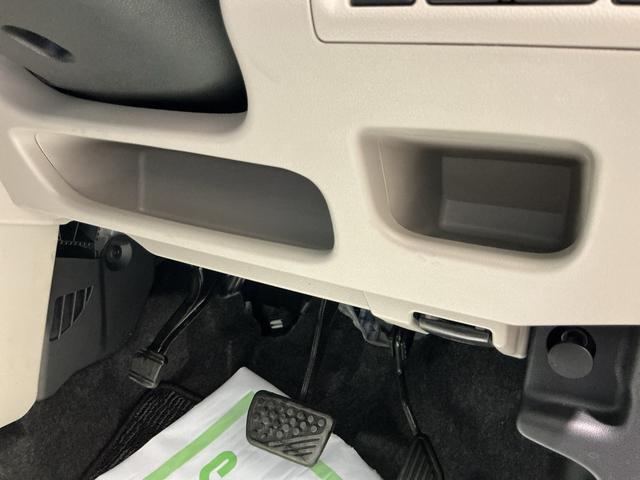 ムーヴ ＸリミテッドＩＩ　ＳＡＩＩＩ　ナビゲーションシステム　バックカメラ　アルミホイール　キーフリーシステム　スマートアシスト３　シートヒーター　アイドリングストップ機能（28枚目）