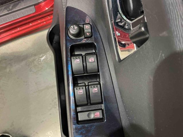 タント カスタムRS トップエディションSAIII 衝突軽減システム 電格ミラー レーンアシスト 盗難防止装置 LED オートハイビーム ワンオーナー 4WD スマートキー ターボ ETC ナビTV アイドリングストップ オートライト Rカメラ(20枚目)