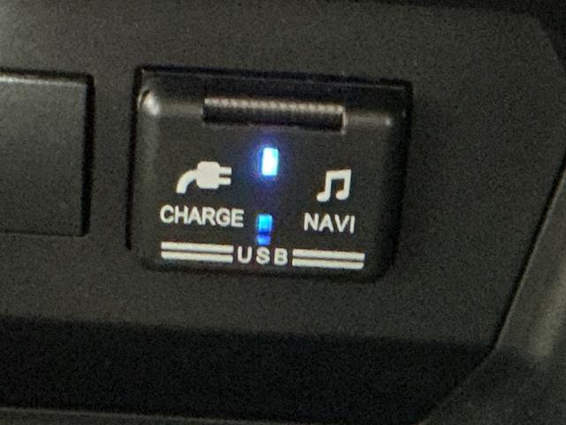 ロッキー X オートハイビーム 電動格納ドアミラー バックモニター LEDヘッドライト 車線逸脱警報 イモビライザ コーナーセンサー 記録簿 ドラレコ アルミホイール アイドリングストップ ワンオーナー キーレス(37枚目)