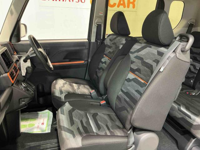 タント ファンクロス パーキングセンサー 衝突軽減システム 両側オートドア シートヒータ オートLED レーンキープアシスト LEDヘットライト キーレスエントリー スマートキ- オートライト ベンチシート(14枚目)