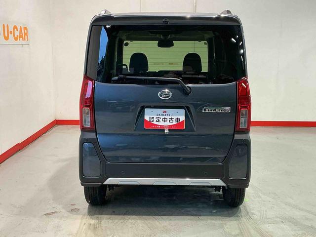 タント ファンクロス パーキングセンサー 衝突軽減システム 両側オートドア シートヒータ オートLED レーンキープアシスト LEDヘットライト キーレスエントリー スマートキ- オートライト ベンチシート(32枚目)