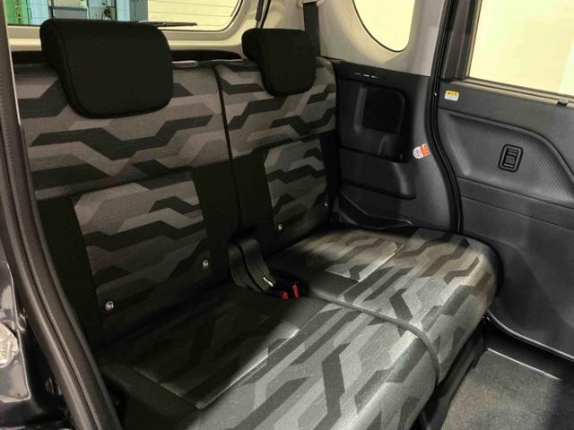 タント ファンクロス パーキングセンサー 衝突軽減システム 両側オートドア シートヒータ オートLED レーンキープアシスト LEDヘットライト キーレスエントリー スマートキ- オートライト ベンチシート(44枚目)