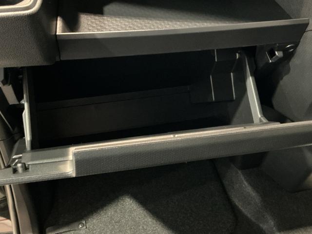 タント カスタムX 衝突軽減ブレーキ リアコーナーセンサー 車線逸脱防止 アイドリングストップ機能 Bカメラ TV 盗難警報装置 LED キーレスエントリー 前席シートヒーター オートLED 電動格納ミラー(31枚目)