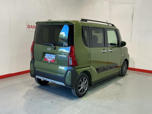 タント ファンクロス パーキングセンサー 衝突軽減システム 両側オートドア シートヒータ オートLED レーンキープアシスト LEDヘットライト キーレスエントリー スマートキ- オートライト ベンチシート(6枚目)