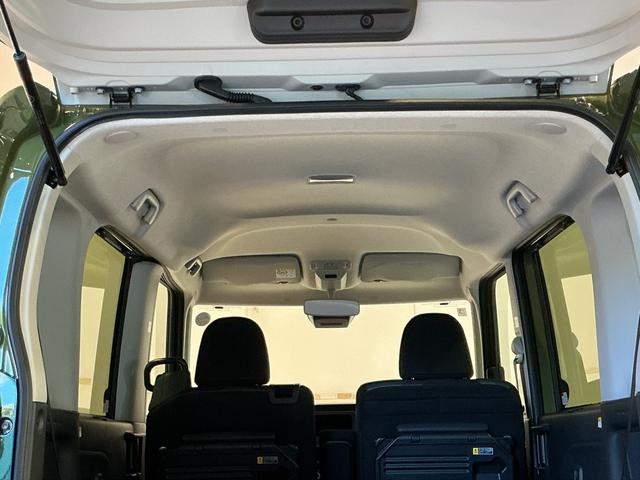 タント ファンクロス パーキングセンサー 衝突軽減システム 両側オートドア シートヒータ オートLED レーンキープアシスト LEDヘットライト キーレスエントリー スマートキ- オートライト ベンチシート(20枚目)