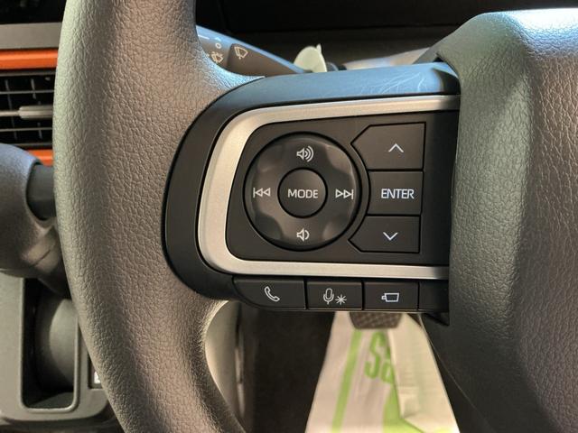 タント ファンクロス パーキングセンサー 衝突軽減システム 両側オートドア シートヒータ オートLED レーンキープアシスト LEDヘットライト キーレスエントリー スマートキ- オートライト ベンチシート(36枚目)