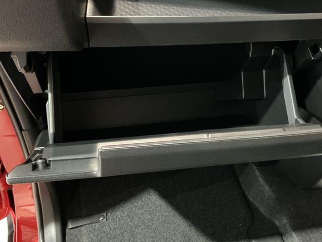 タント ファンクロス パーキングセンサー 衝突軽減システム 両側オートドア シートヒータ オートLED レーンキープアシスト LEDヘットライト キーレスエントリー スマートキ- オートライト ベンチシート(30枚目)