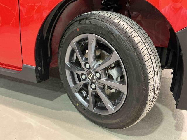 タント ファンクロス パーキングセンサー 衝突軽減システム 両側オートドア シートヒータ オートLED レーンキープアシスト LEDヘットライト キーレスエントリー スマートキ- オートライト ベンチシート(48枚目)