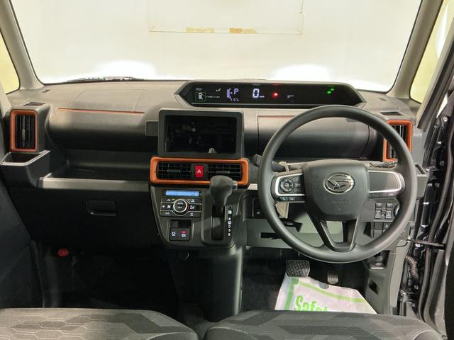 タント ファンクロス パーキングセンサー 衝突軽減システム 両側オートドア シートヒータ オートLED レーンキープアシスト LEDヘットライト キーレスエントリー スマートキ- オートライト ベンチシート(12枚目)