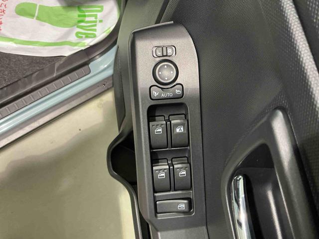 タフト Gターボ ダーククロムベンチャー 車線逸脱警報装置 衝突回避支援ブレーキ シートヒータ 電動格納ドアミラー 安全ボディ LED ムーンルーフ アイドリンストップ オートハイビーム ターボ車 セキュリティ スマートキー キーフリー(21枚目)