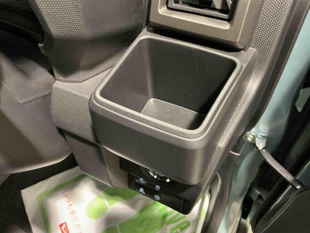 タフト Gターボ ダーククロムベンチャー 車線逸脱警報装置 衝突回避支援ブレーキ シートヒータ 電動格納ドアミラー 安全ボディ LED ムーンルーフ アイドリンストップ オートハイビーム ターボ車 セキュリティ スマートキー キーフリー(22枚目)