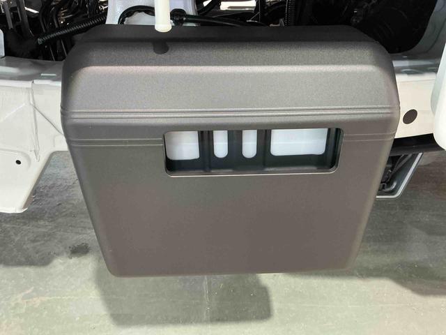 ハイゼットトラック スタンダード 農用スペシャル レーンキープアシスト ソナー 助手席エアバック 誤発進抑制機能 オートハイビーム PS エアコン付 衝突安全ボディ 運転席エアバック オートライト 横滑り防止 アイドリングストップ(39枚目)