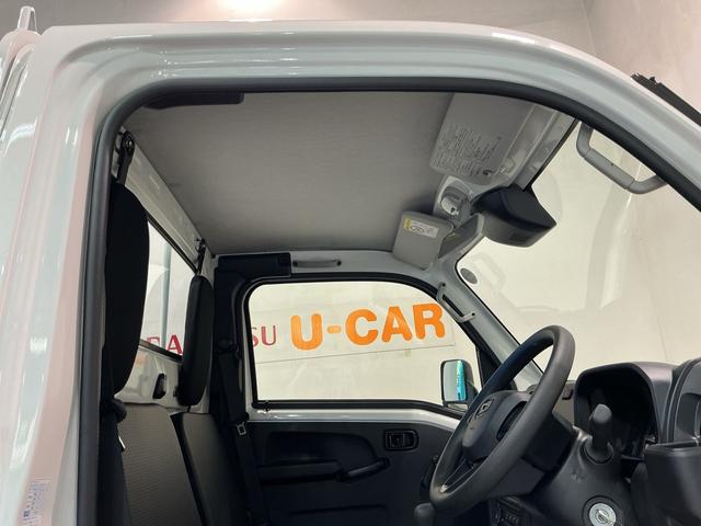 ハイゼットトラック スタンダード 農用スペシャル 4WD レーンキープアシスト ソナー 助手席エアバック 誤発進抑制機能 エアコン付 衝突安全ボディ 運転席エアバック オートライト 横滑り防止 アイドリングストップ ABS イモビ(15枚目)