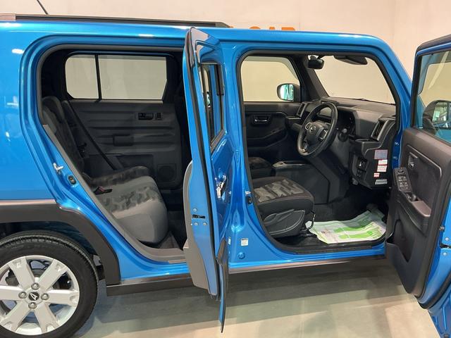 タフト Ｇ　クロムベンチャー　衝突軽減装置　Ｓヒーター　パークセンサー　Ｂカメラ　電動格納式ミラー　車線逸脱警報装置　サンル－フ　ＩＳＴＯＰ　ドラレコ　ＬＥＤヘッドライト　オートマチックハイビーム　ナビＴＶ（11枚目）