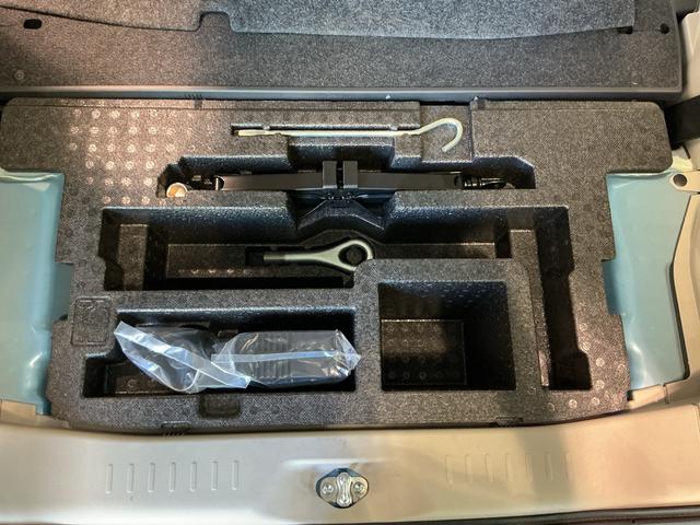 タント Ｘ　ＳＡ　踏み間違い防止装置　電格ドアミラー　両側自動ドア　ＥＣＯアイドル　　助手席エアバッグ　盗難警報装置　ＶＳＣ　運転席エアバッグ　スマートキー　キーレス　衝突安全ボディ　ＡＢＳ　ベンチシート（33枚目）